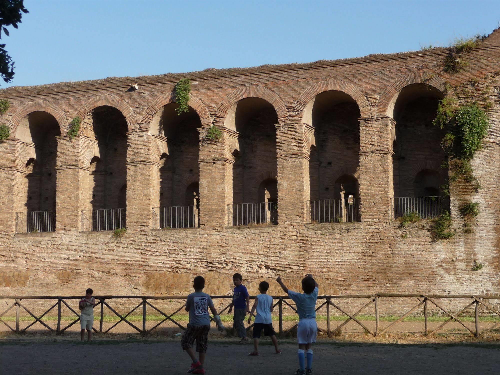 Villa San Giovanni In Laterano Rom Exterior foto